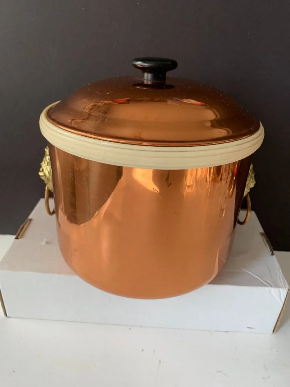 Vintage Coppercraft Guild Copper Ice Bucket w/Lid Brass Lion Head Handles USA